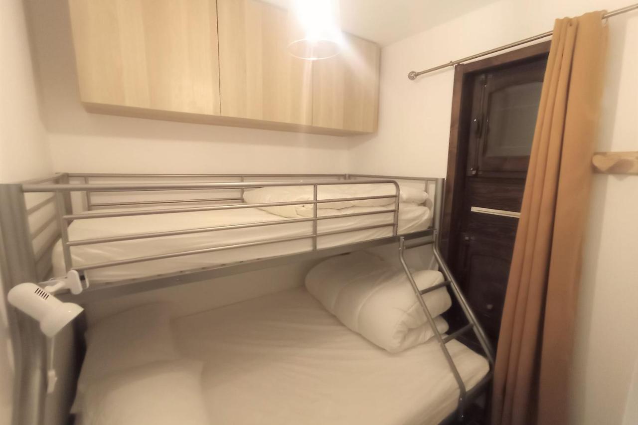 Bright 30 M With Balcony Center * Le Monêtier-les-Bains